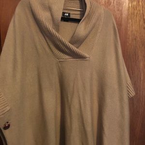 H&M one size poncho